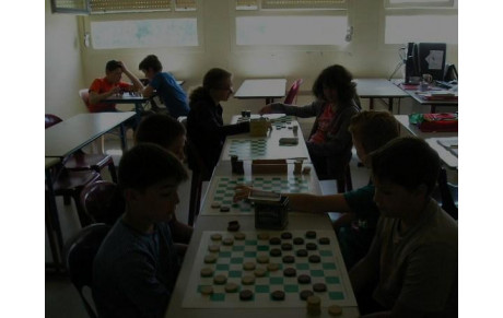 Tournoi de fin d'année au collège d'Aillant sur Tholon (89)