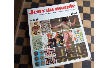 Jeu du Damier Géographique : 1916...